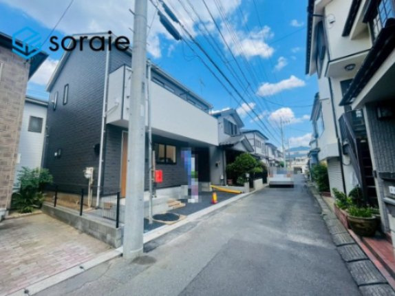 入間市東藤沢第29　全1棟　新築戸建　クレイドルガーデンの前面道路含む現地写真|5/12撮影