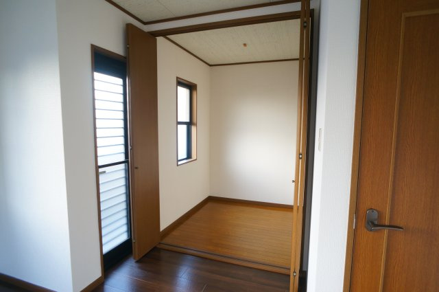 奈良市法蓮町の一戸建ての収納