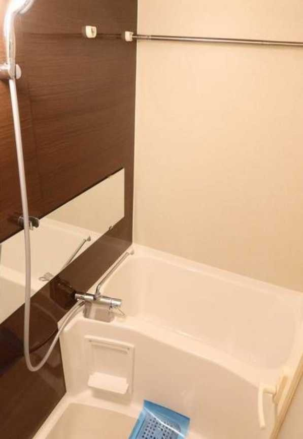 HF駒沢公園レジデンスTOWER　タワー型マンション　駅近　礼金０の浴室