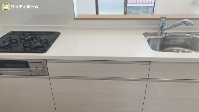 草加市中根3丁目　中古一戸建てのキッチン