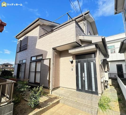 草加市中根3丁目　中古一戸建て