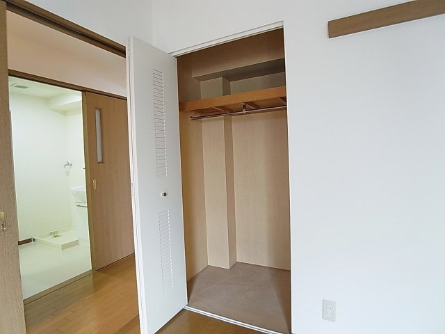 エスパシオ神戸の収納|各部屋に収納・クローゼットがございます