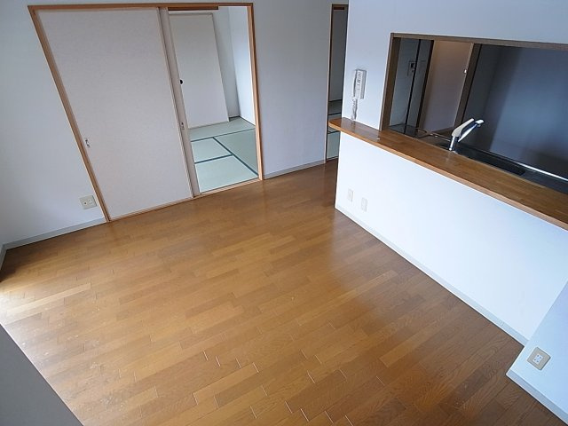 エスパシオ神戸の内装|解放感がありゆったりと寛げます