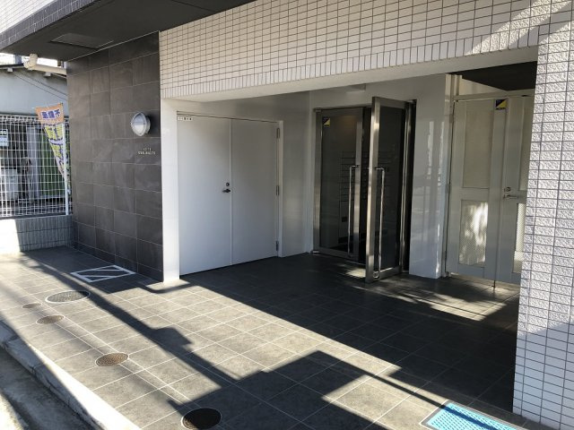 【エントランス】 | イアース西川口