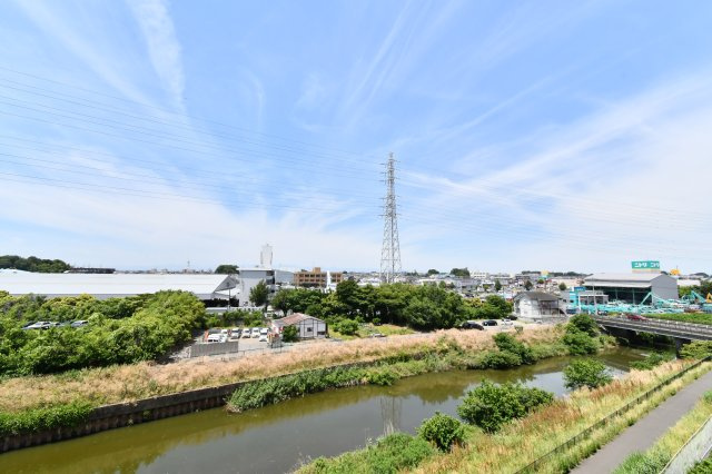 マンハイム大宮の展望| ■NEXTplusは購入時はもちろん、購入後も無理のないご計画で検討いただけますようサポート致します。
気になる事、不安な事などございましたら、是非お気軽にご相談下さいませ。