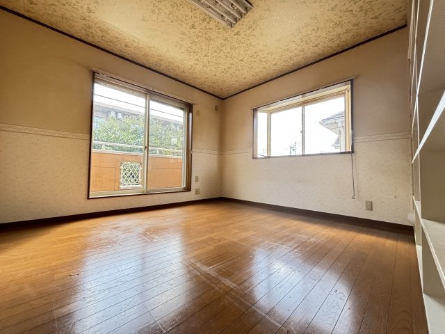 市川市稲越１丁目　中古戸建の洋室