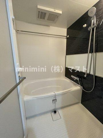 スプランディッド上本町WESTの浴室
