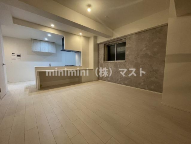 スプランディッド上本町WESTの内装|カラーバリエーション有