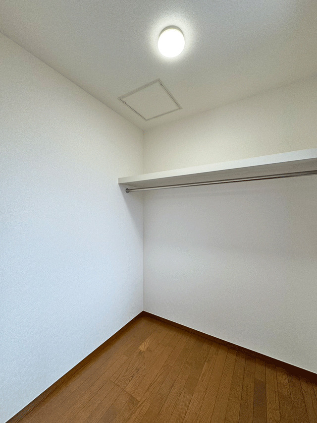 名取市ゆりが丘1丁目の収納