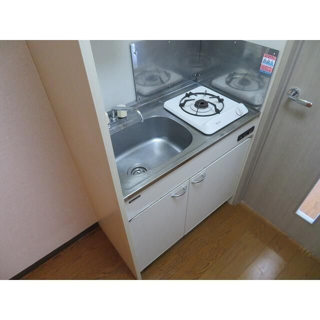 シンザンⅢ（旧第２ＹＡＭＡＤＡビル）のキッチン