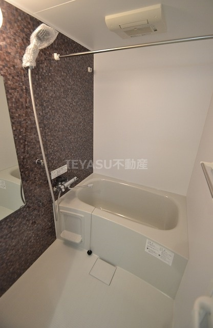 ピーエス庚午北の浴室