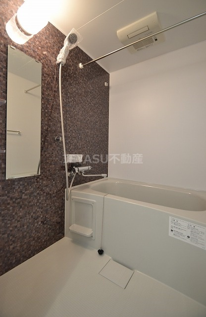 ピーエス庚午北の浴室