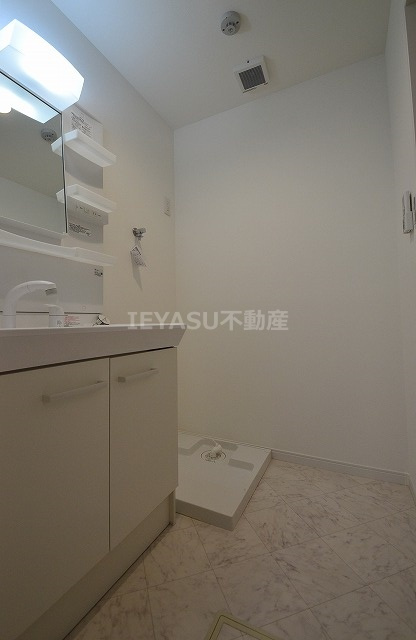 ピーエス庚午北の洗面所