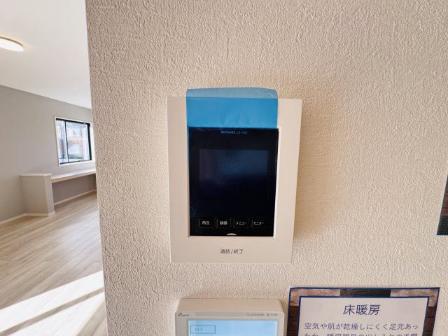 流山市江戸川台東３丁目新築戸建【江戸川台小学校：3分】のセキュリティ|来客時も安心のTVモニター付きインターフォン