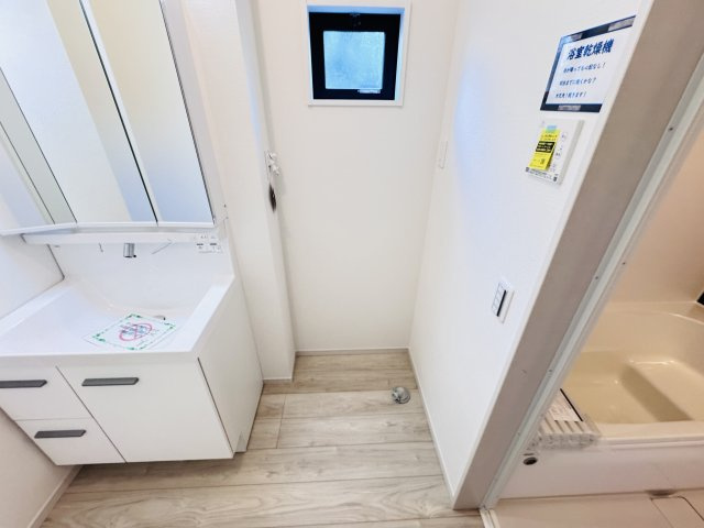 流山市江戸川台東３丁目新築戸建【江戸川台小学校：3分】のランドリースペース|洗濯機置き場