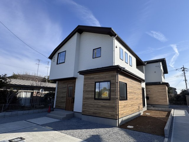 流山市江戸川台東３丁目新築戸建【江戸川台小学校：3分】の外観|1号棟：完成済み内覧可能です！