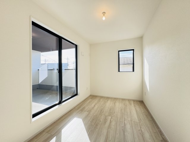 流山市江戸川台東３丁目新築戸建【江戸川台小学校：3分】の洋室|5帖洋室