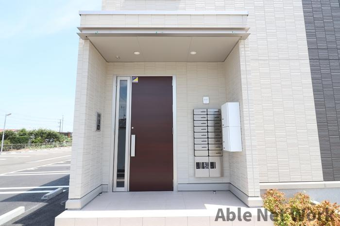 コンフォートⅢ Bのエントランス