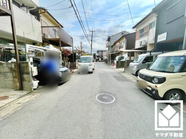 伏見区久我森の宮町の前面道路含む現地写真