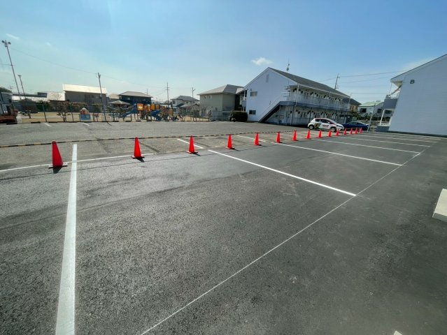 ビューロ　グリーンヒル（V）の駐車場