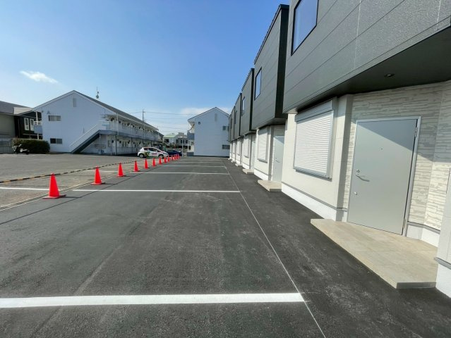 ビューロ　グリーンヒル（V）の駐車場