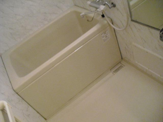 【浴室】 | サンシャイン・ＫＡＴＳＵＴＡ | バス