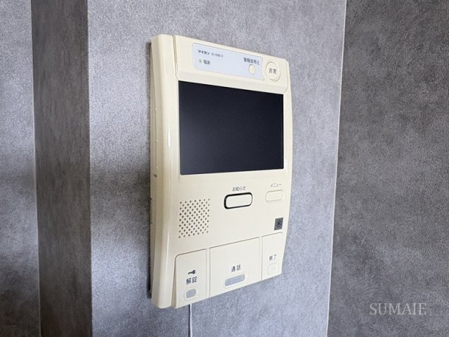 フクロク・ハイ・マンション３号館のセキュリティ|モニタインターホン☆