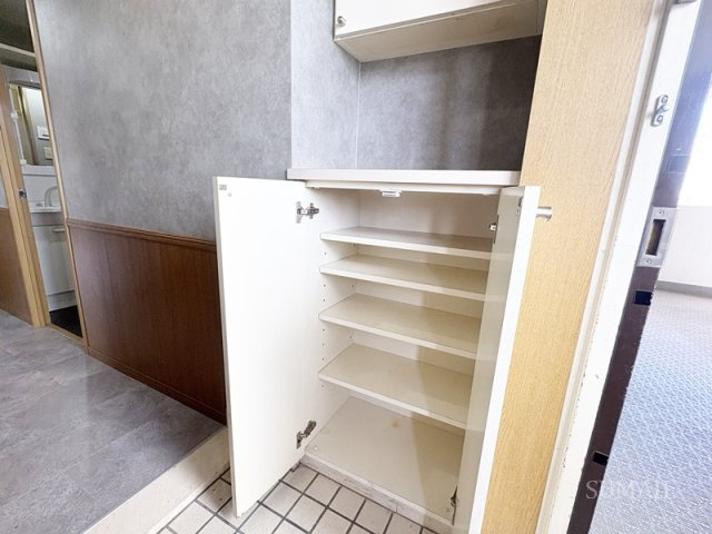 フクロク・ハイ・マンション３号館の収納|シューズボックス☆