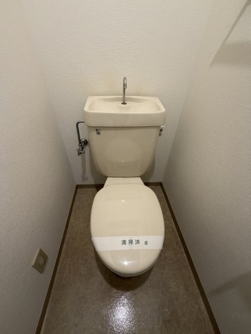 ロイヤル阪神のトイレ