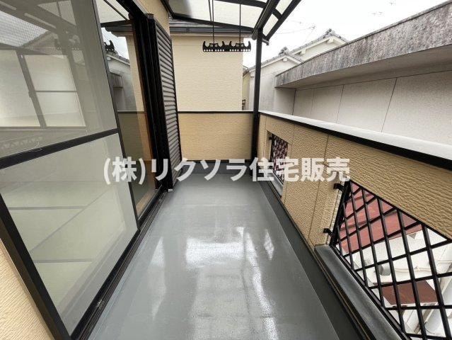 東山１丁目　中古一戸建てのバルコニー|■物件内覧・資金計画相談・住宅ローン相談、リフォーム相談、お問合せ受付中■
※当日・翌日のご内覧、ご相談はお電話でのお問合せがスムーズです！