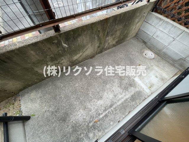 東山１丁目　中古一戸建ての庭|■物件内覧・資金計画相談・住宅ローン相談、リフォーム相談、お問合せ受付中■
※当日・翌日のご内覧、ご相談はお電話でのお問合せがスムーズです！