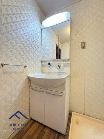 エバーライフ香椎第2の独立洗面台