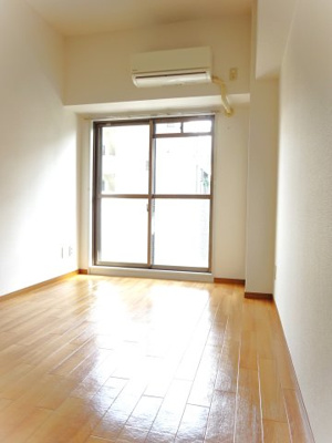 【居間・リビング】 | スカイガーデン | ＊イメージです／同タイプのお部屋です