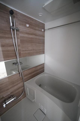 【浴室】 | アルティザ箱崎駅前