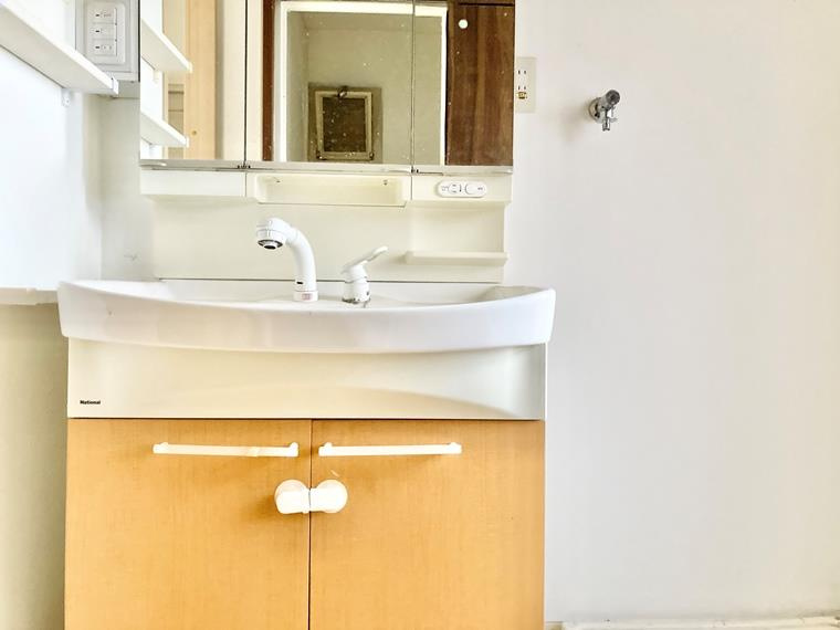 ニチメン第二柏ハイツ１の洗面所