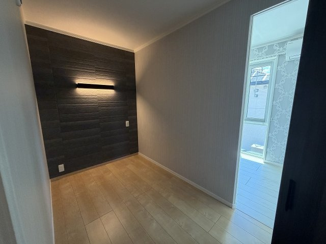 丹波島1丁目　中古住宅の洋室|2階寝室