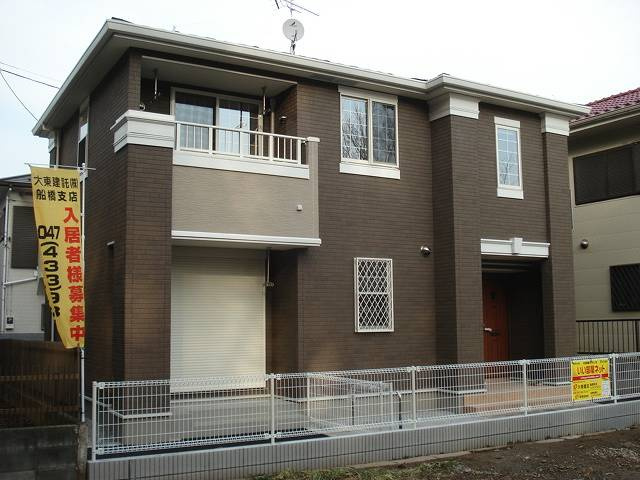 ヴィラ小塚山の外観