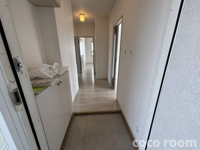 ベルヴィルQⅡ　Bの玄関