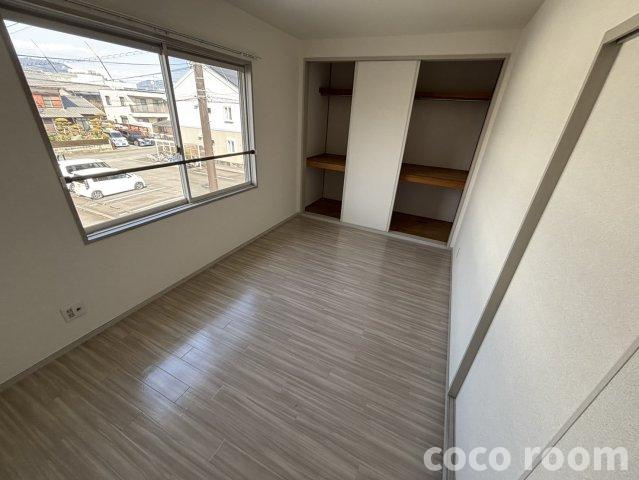 ベルヴィルQⅡ　Bの洋室