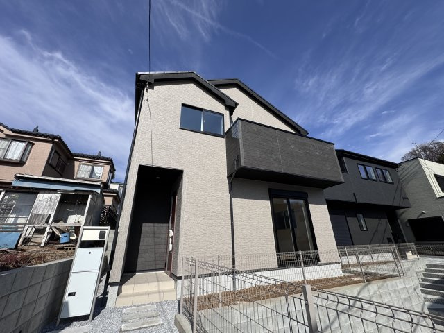 流山市松ケ丘５丁目新築戸建（松ケ丘５丁目24-1期）の外観|1号棟外観・完成済み内覧可能です！