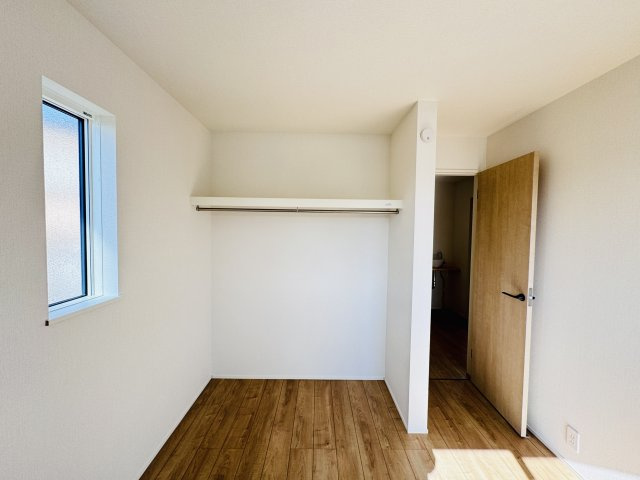 流山市松ケ丘５丁目新築戸建（松ケ丘５丁目24-1期）の収納|5.28帖収納・オープンクローゼット