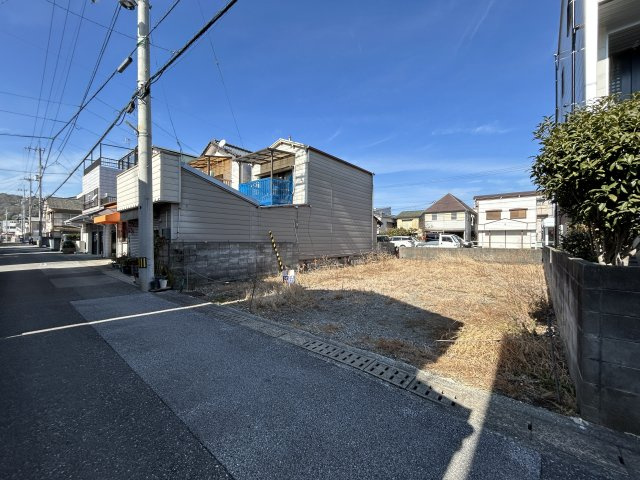 高知市百石町三丁目　売地の前面道路含む現地写真|南向き☆