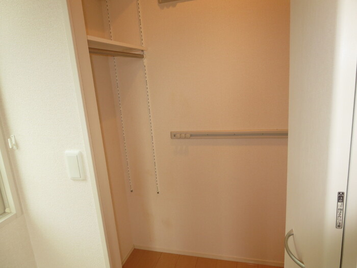 サンロイヤル こがねの収納