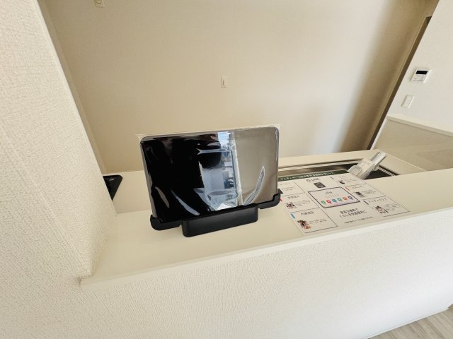 流山市松ケ丘５丁目新築戸建（松ケ丘5丁目24-1期）のセキュリティ|タブレットで確認できるインターホンシステム