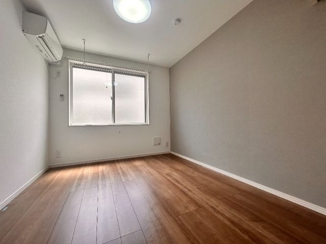 ルミノソ柴又の居間・リビング