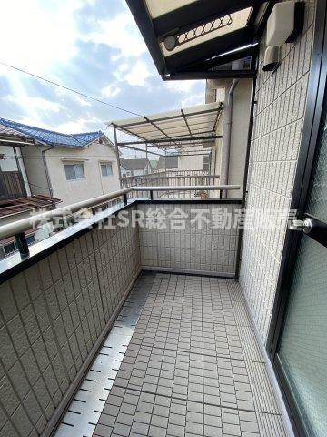 池之端町中古戸建のバルコニー|バルコニーは2面にあります！