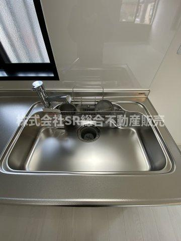 池之端町中古戸建のキッチン|シンクピカピカです☆