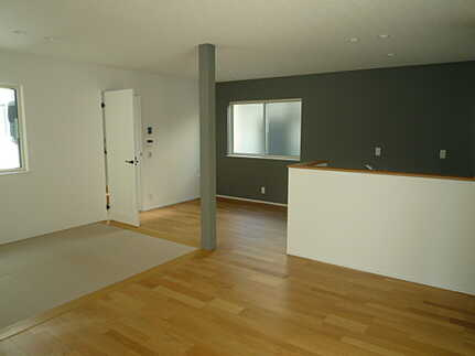 南区堀越2丁目の居間・リビング