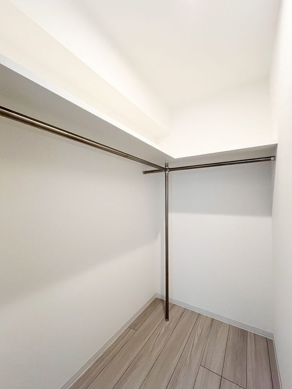 福岡市早良区百道１丁目の賃貸マンションの収納