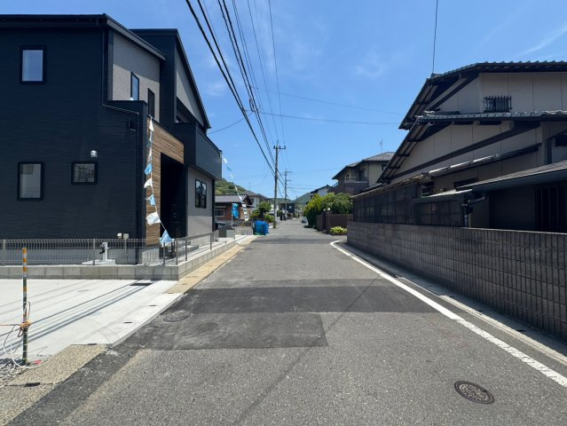 ーBloom－ブルームー小倉南区中吉田3丁目４期　【小倉南区　新築戸建て】の前面道路含む現地写真|現地撮影　2026,5,19　ーBloom－ブルームー小倉南区中吉田3丁目４期　【小倉南区　新築戸建て】